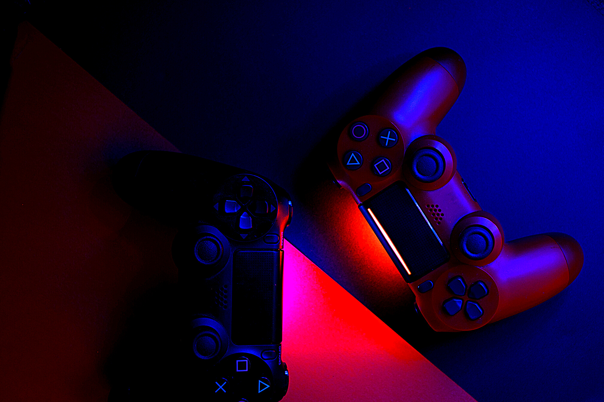 Game Console Device in the Dark 